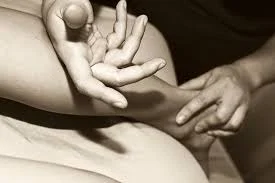 Pratique du Massage TUINA en Médecine chinoise